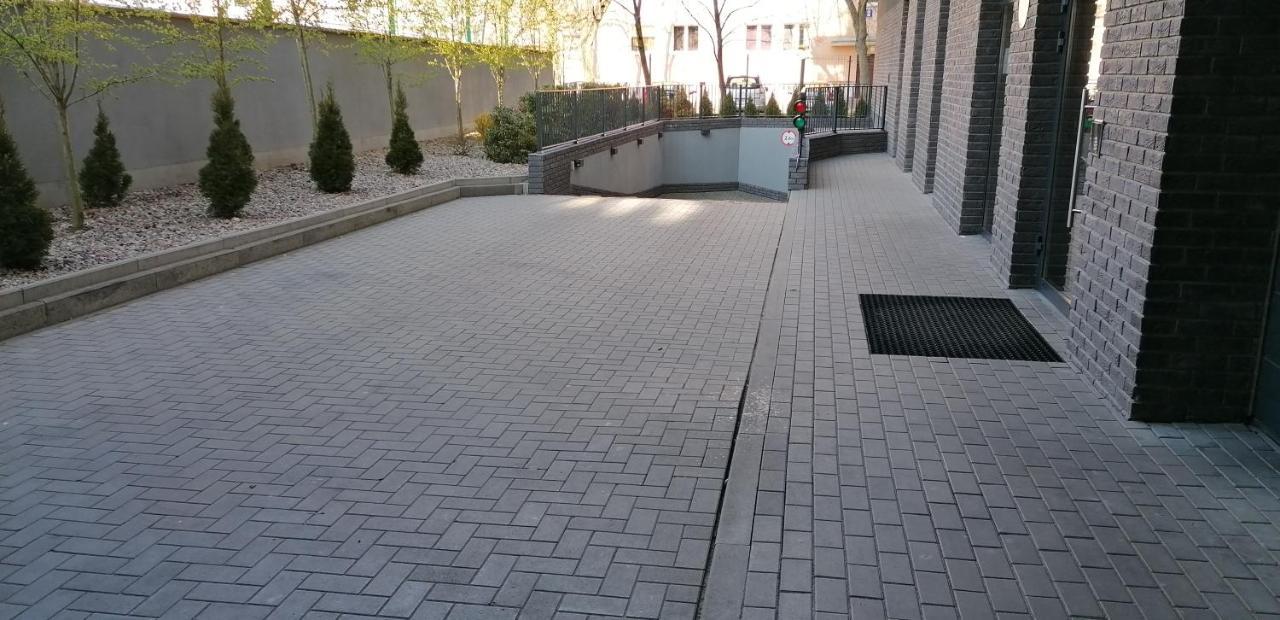 Apartamenty Mariela-Kolobrzeg Z Garazem Exterior foto