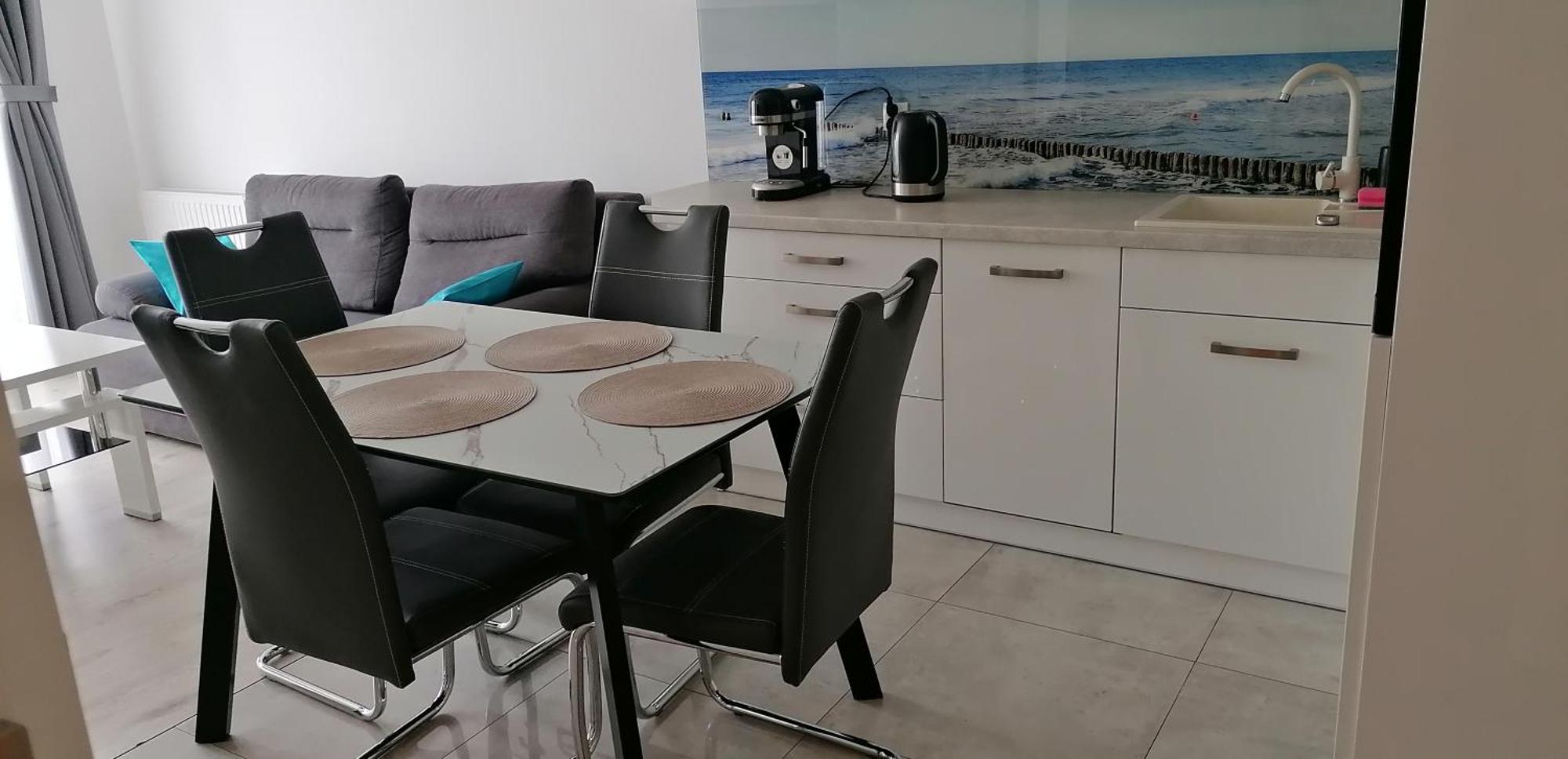 Apartamenty Mariela-Kolobrzeg Z Garazem Exterior foto