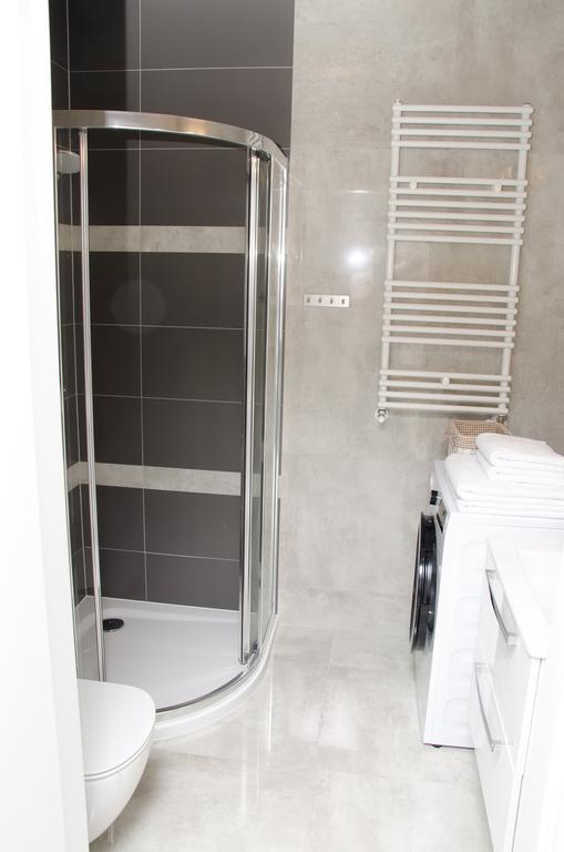Apartamenty Mariela-Kolobrzeg Z Garazem Exterior foto