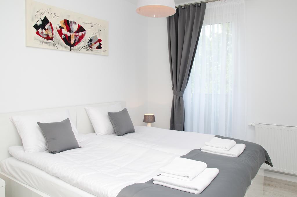 Apartamenty Mariela-Kolobrzeg Z Garazem Exterior foto