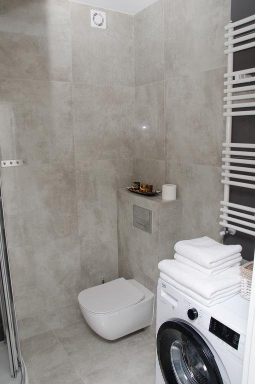 Apartamenty Mariela-Kolobrzeg Z Garazem Exterior foto